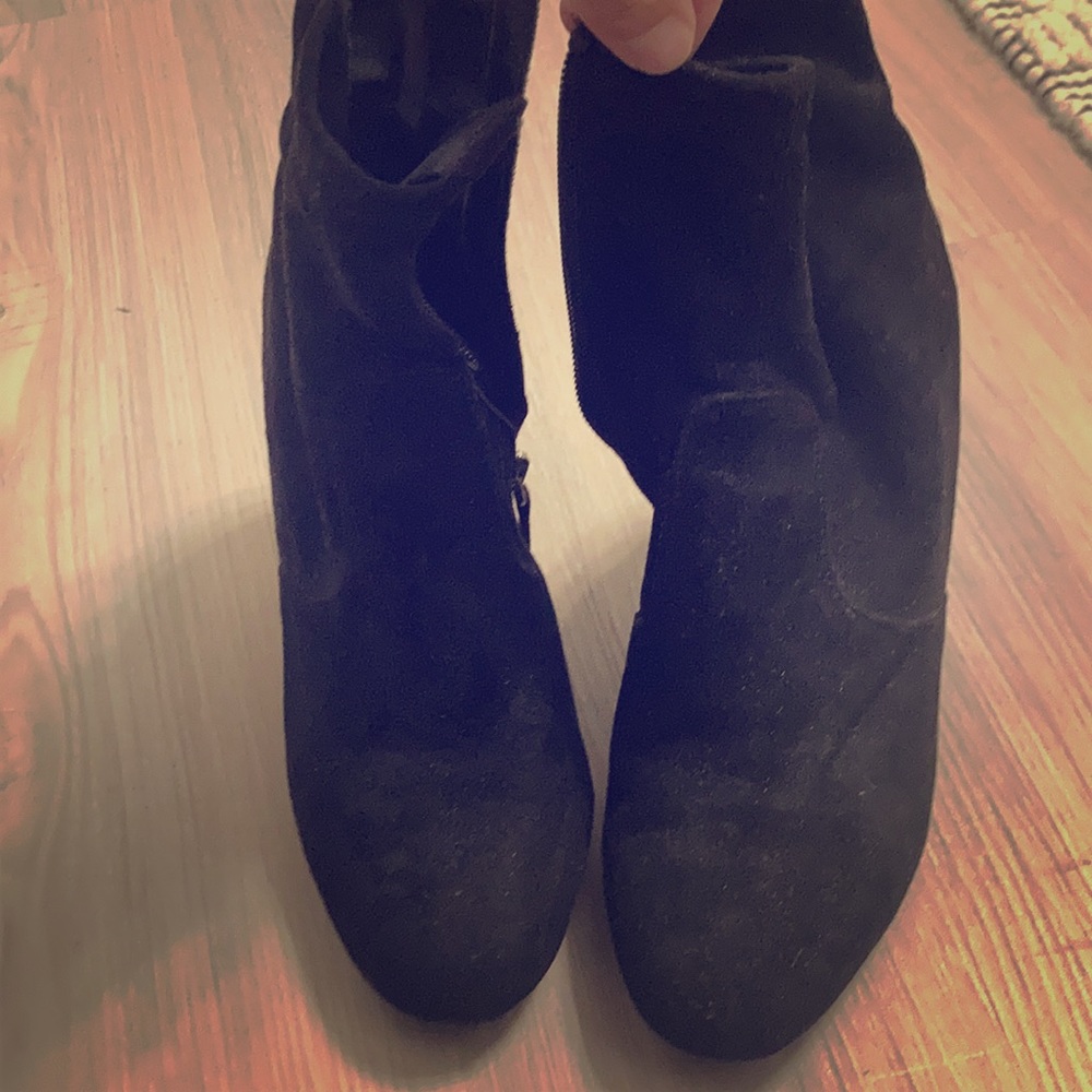 Size 6 wedge booties